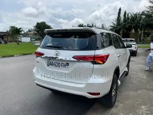 Toyota Fortuner 2017 Blanc
