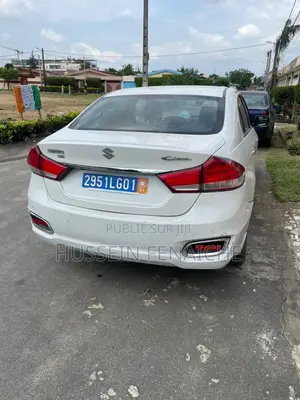 Suzuki Ciaz 2022 Blanc