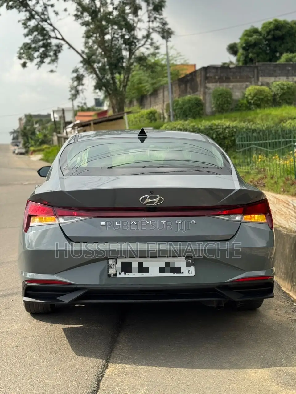 Hyundai Elantra 2021 Gris