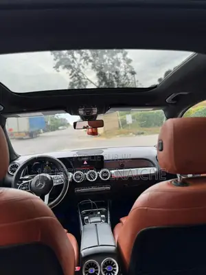 Mercedes-Benz GLB-Class 2021 Gris