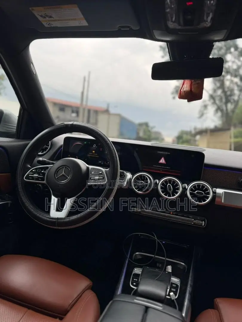 Mercedes-Benz GLB-Class 2021 Gris