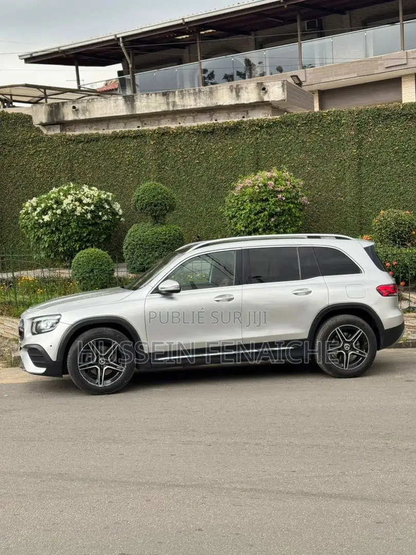 Mercedes-Benz GLB-Class 2021 Gris