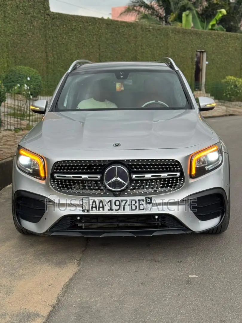 Mercedes-Benz GLB-Class 2021 Gris