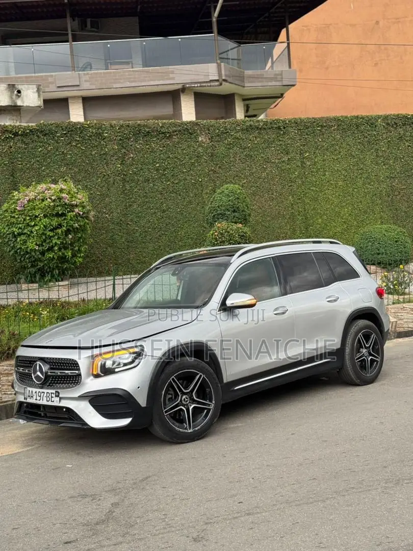 Mercedes-Benz GLB-Class 2021 Gris