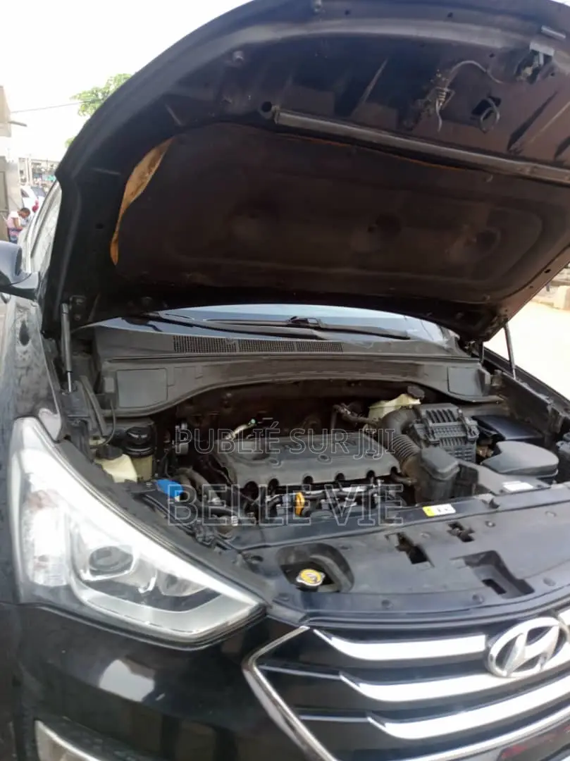 Hyundai Santa Fe 2017 Black