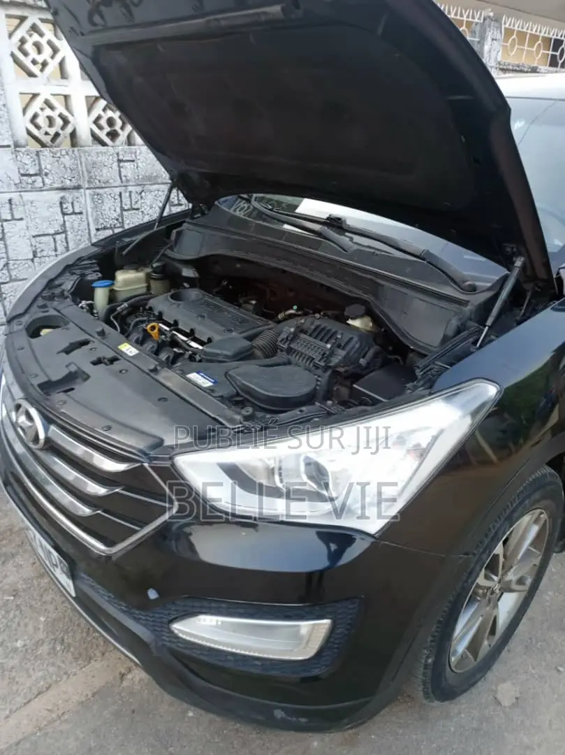 Hyundai Santa Fe 2017 Black