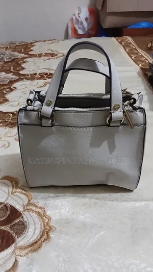 Sac Zara Mini City Clouté Avec Bandoulière Grise