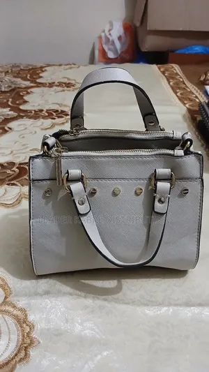 Sac Zara Mini City Clouté Avec Bandoulière Grise