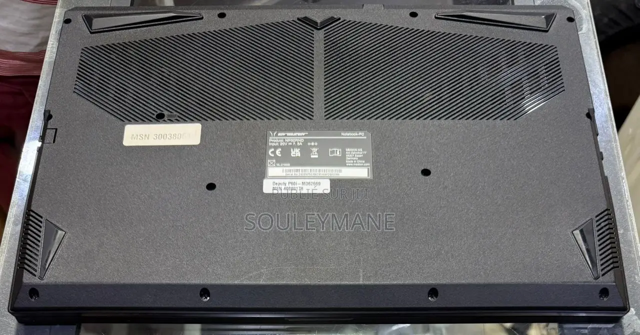 Ordinateur Portable Medion 16GB Intel Core I5 SSD 512GB