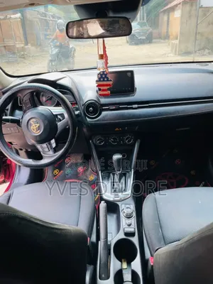 Toyota Yaris iA 1.5 FWD 2017 Bordeaux