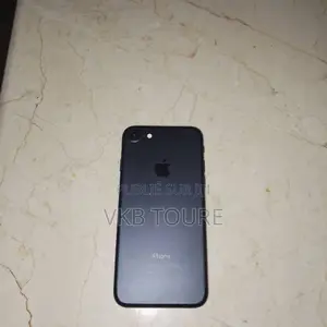 New Apple iPhone 7 32 GB Black