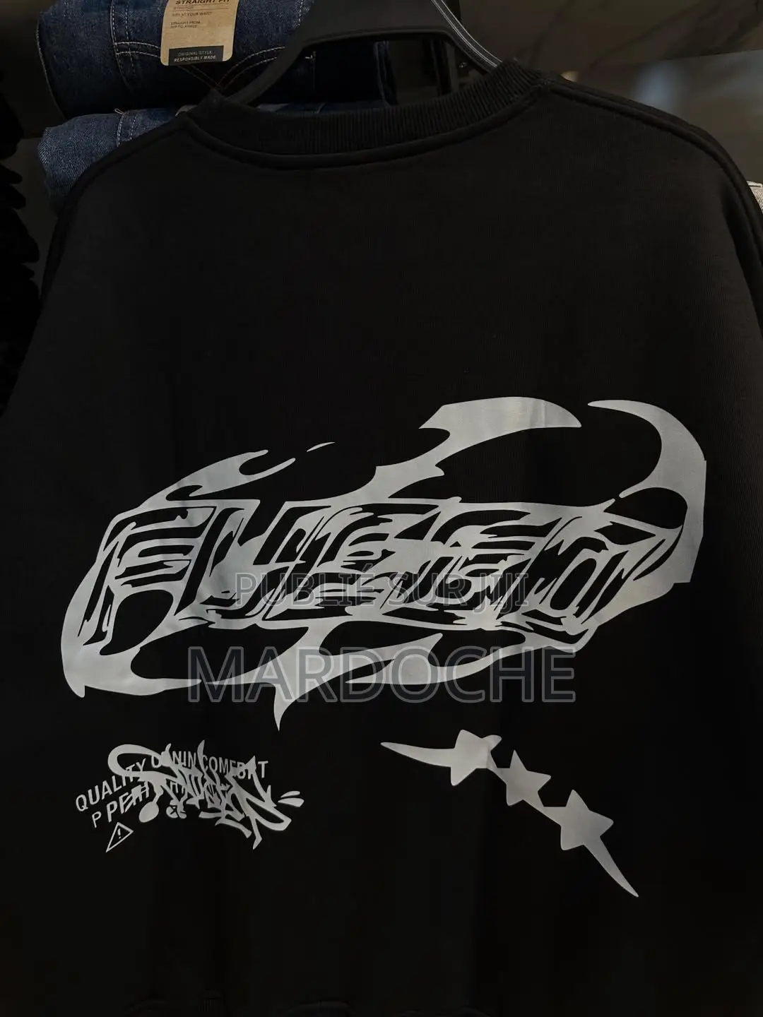 Sweat Noir Streetwear