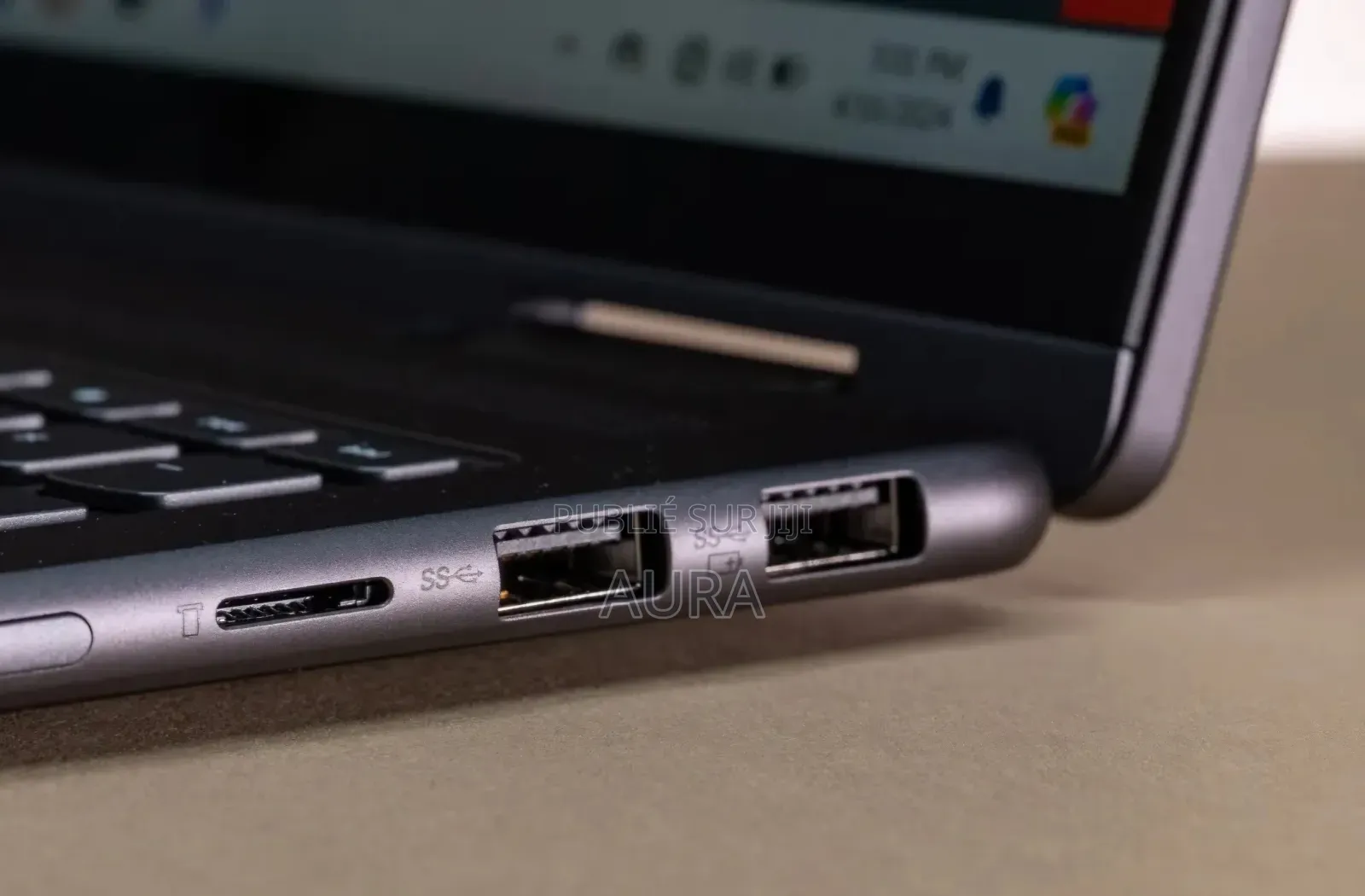 New Lenovo Yoga 7 15ITL5 16GB Intel Core Ultra 7 SSD 1T