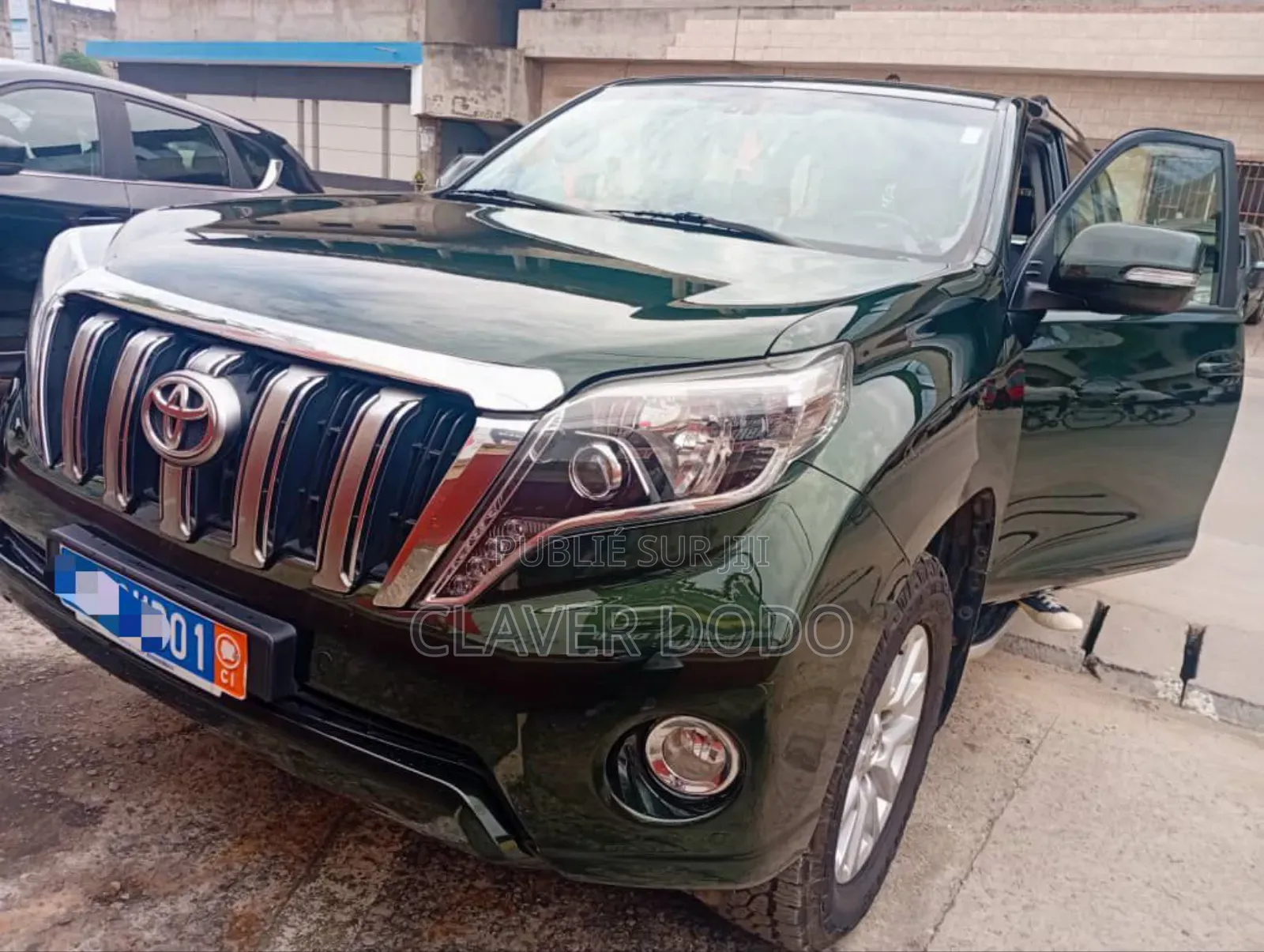 Toyota Land Cruiser Prado 2016 Black