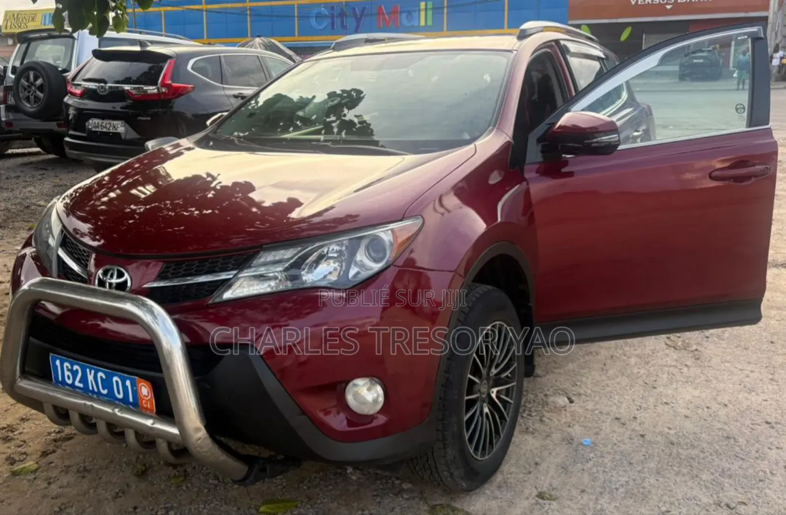 Toyota RAV4 LE 4dr SUV (2.5L 4cyl 6A) 2015 Rouge