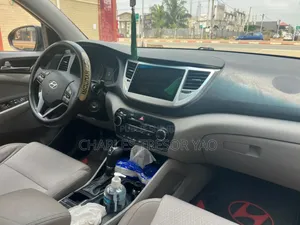 Hyundai Tucson Limited AWD 2017 Black