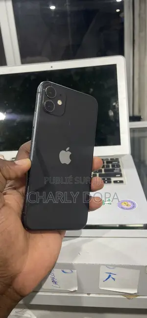Apple iPhone 11 64 GB Black
