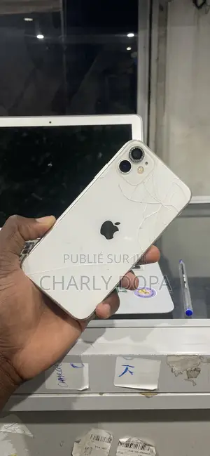 Apple iPhone 11 64 GB Blanc