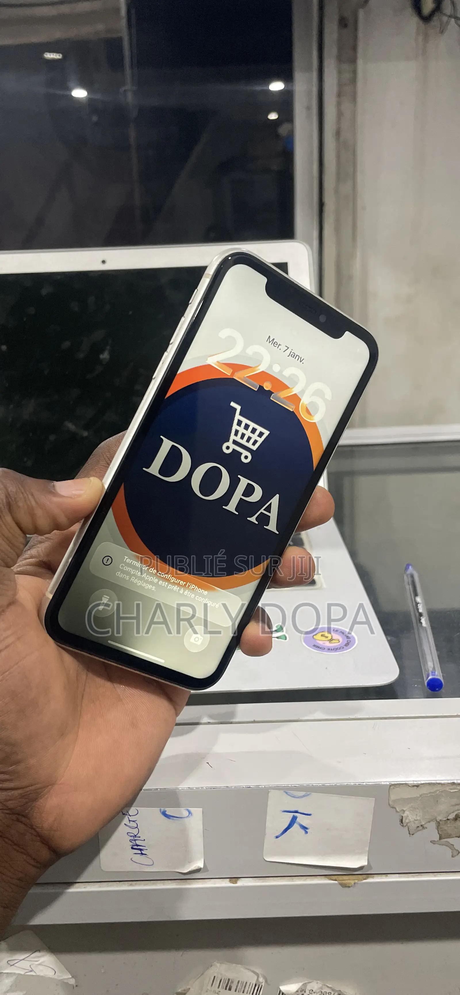 Apple iPhone 11 64 GB Blanc