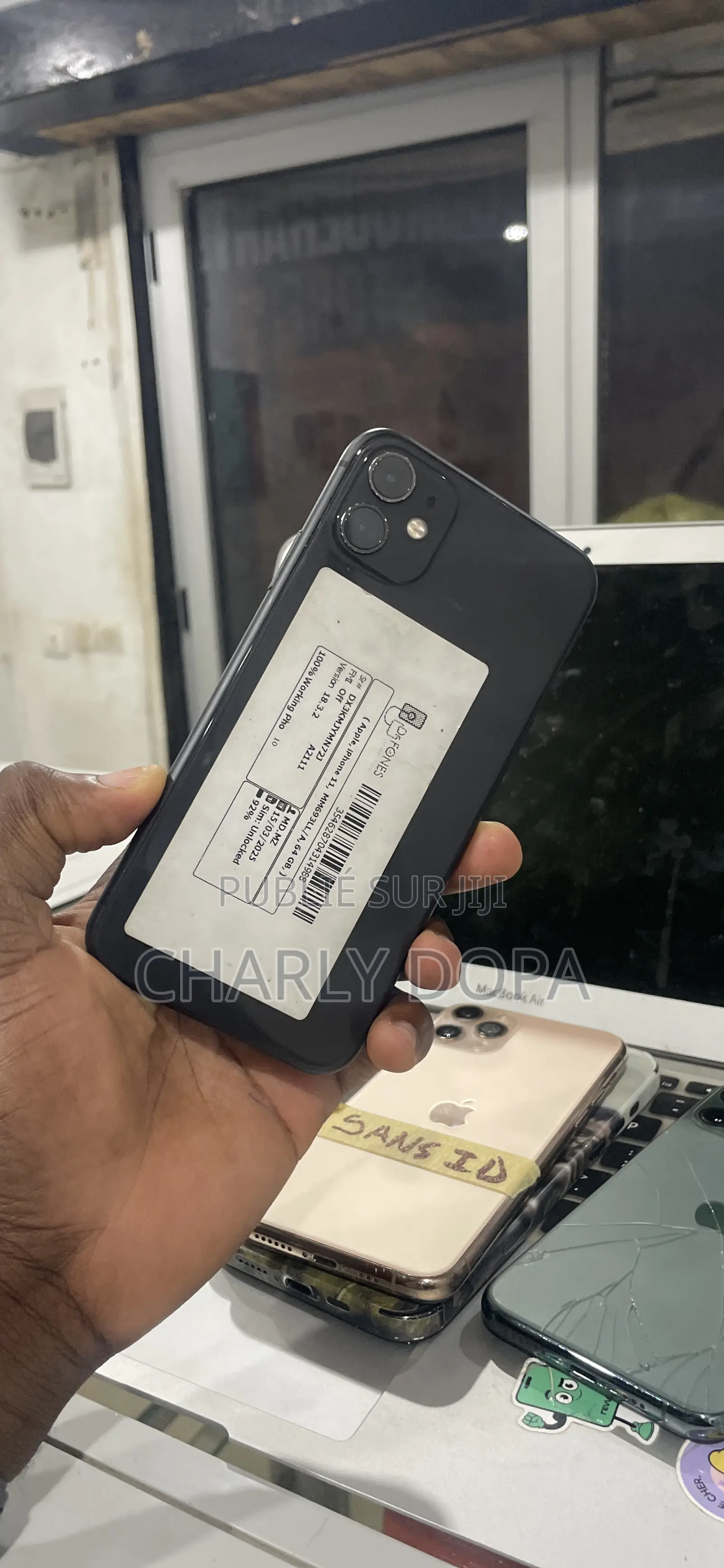 Apple iPhone 11 64 GB Black