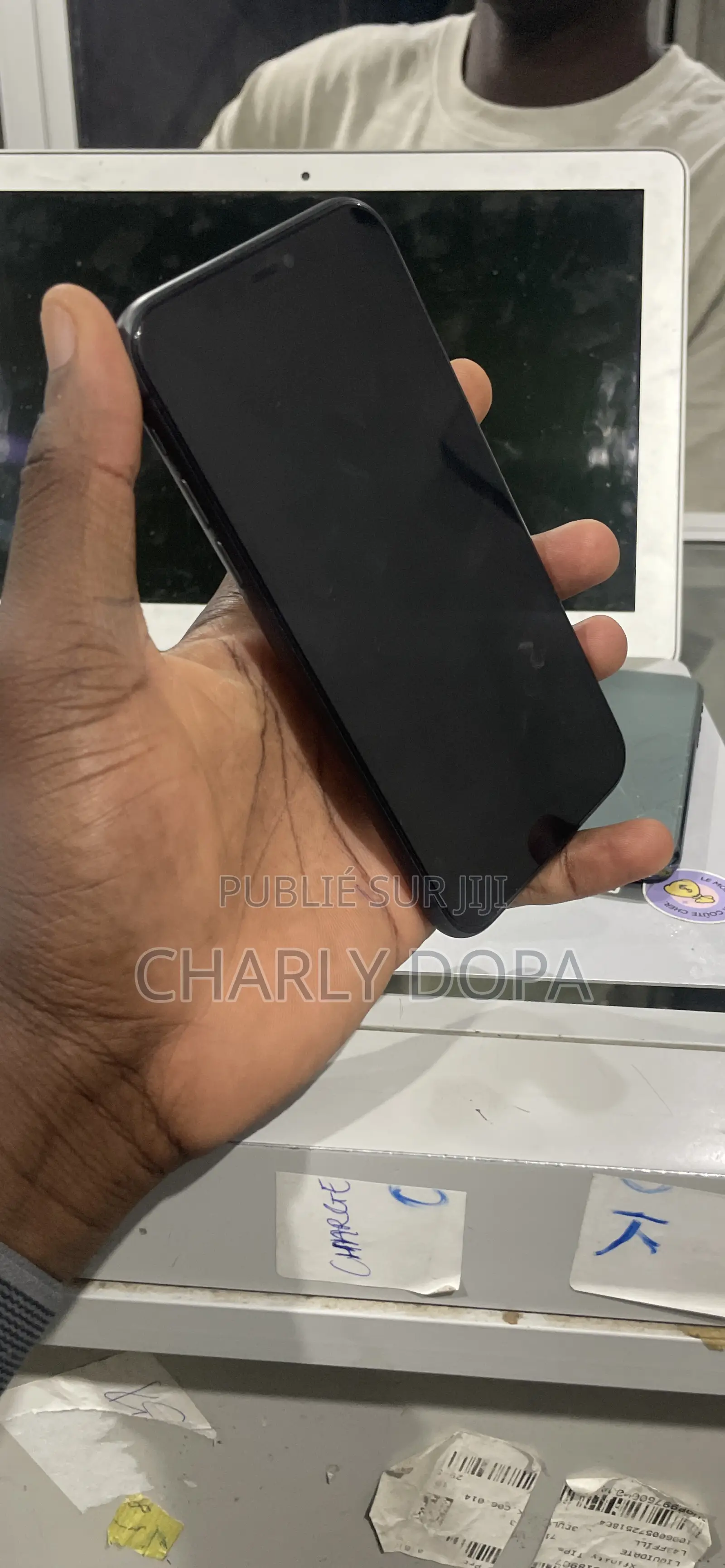 Apple iPhone 11 64 GB Black