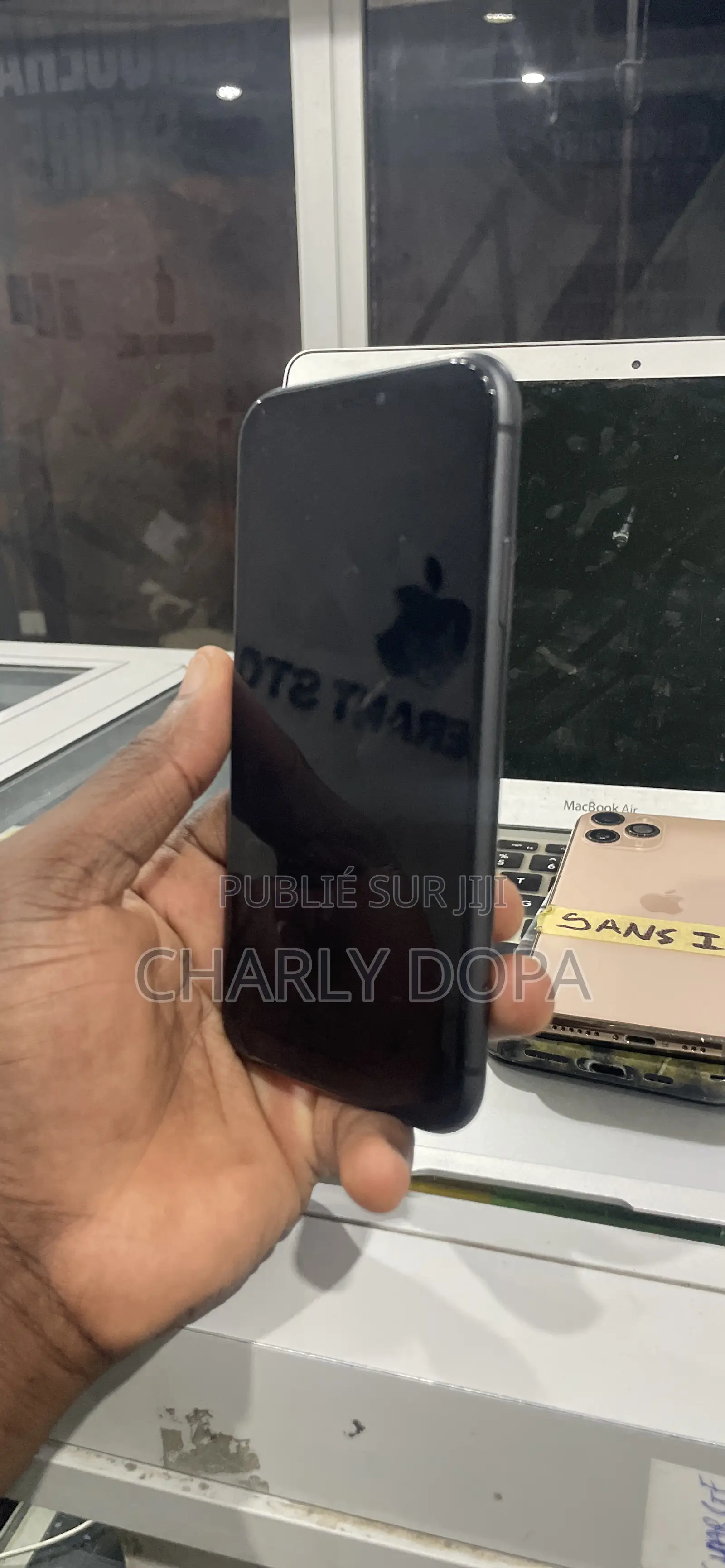 Apple iPhone 11 64 GB Black