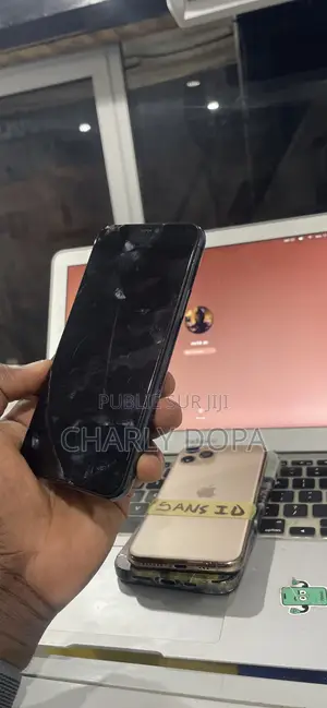 Apple iPhone 11 Pro 64 GB Vert