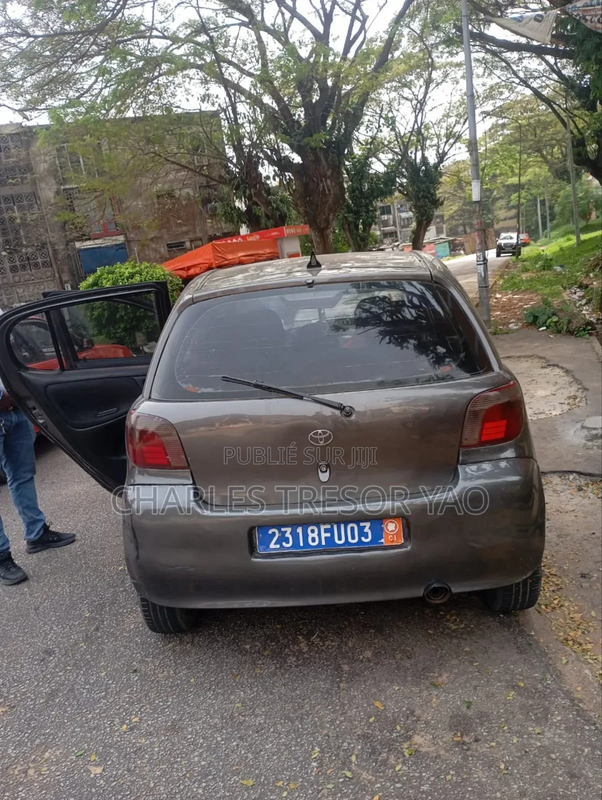 Toyota Yaris 1.0 2006 Argenté