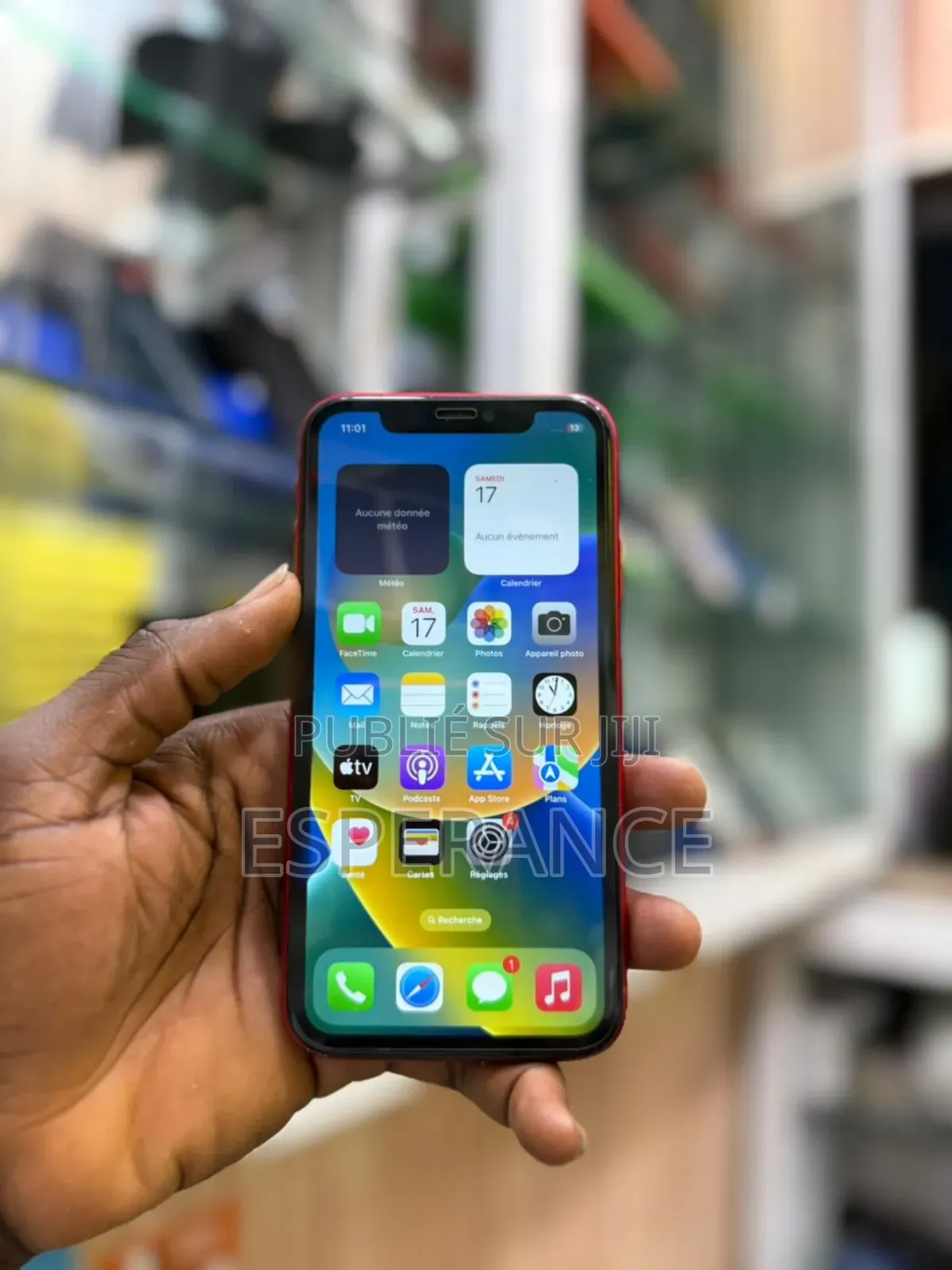 Apple iPhone 11 64 GB Rouge