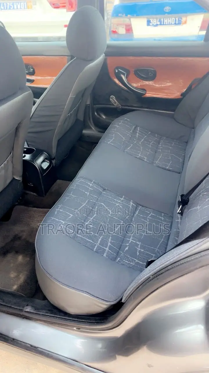 Peugeot 406 1998 Gris