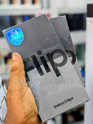 New Samsung Galaxy Z Flip4 256 GB Blue