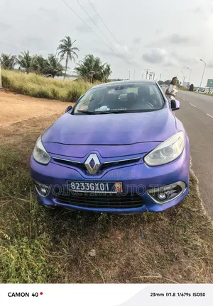 Renault Fluence 2015 Blue
