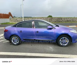 Renault Fluence 2015 Blue