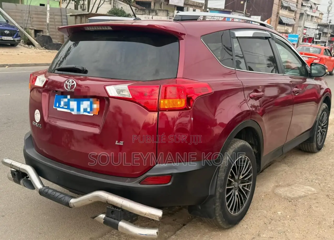 Toyota RAV4 LE 4dr SUV (2.5L 4cyl 6A) 2015 Rouge