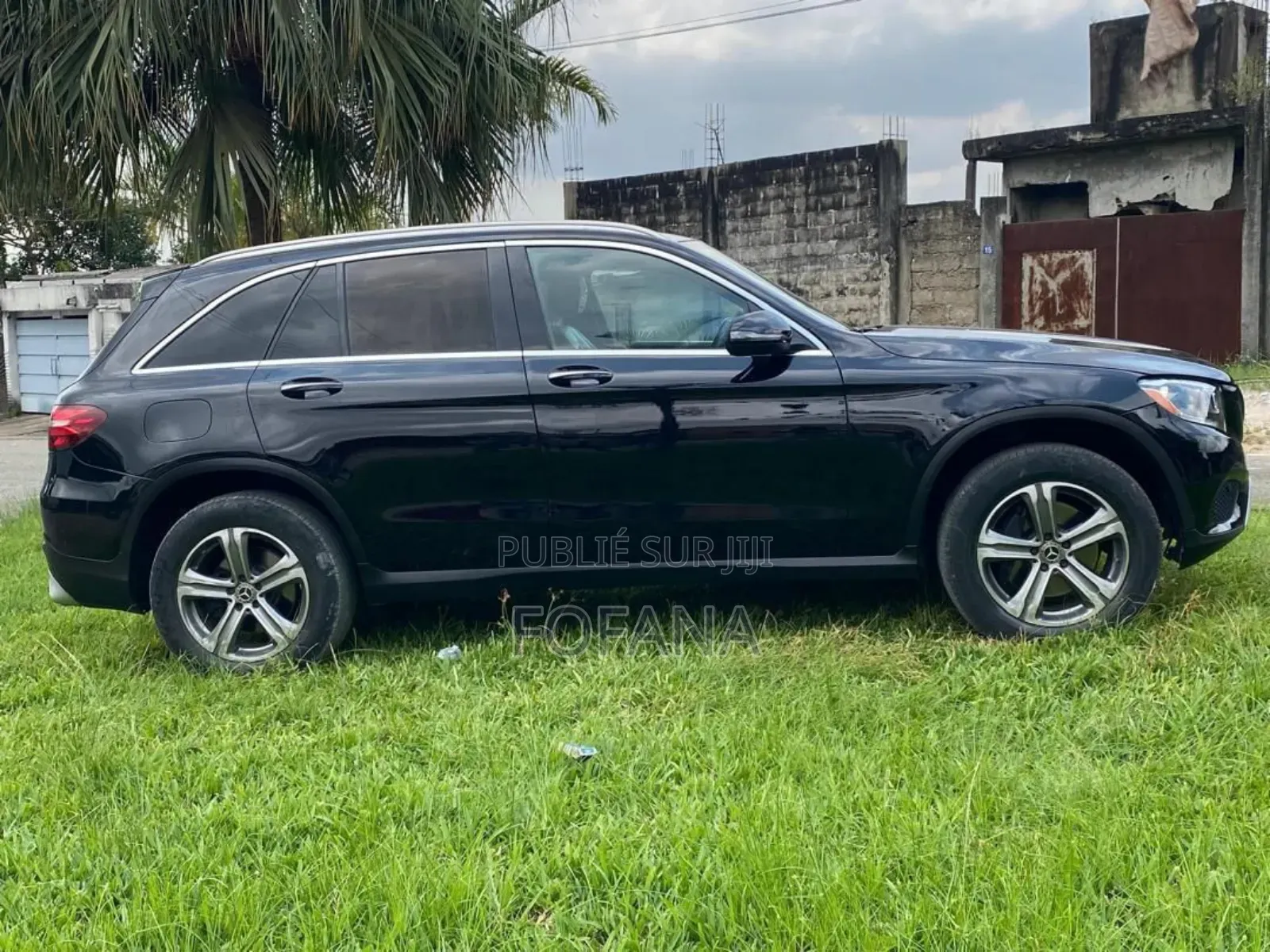 Mercedes-Benz C300 Base C300 AWD 4MATIC Coupe 2018 Noir Mat