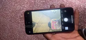 Apple iPhone XR 64 GB Rouge