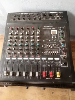 Amplie Et Mixeur À Vendre