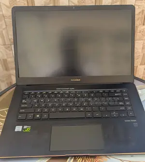 Asus ZenBook Pro 15 UX580GE 16GB Intel Core I7 SSD 512GB