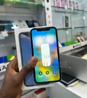 New Apple iPhone XR 128 GB Blue