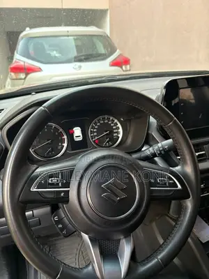 Suzuki Vitara 2024 Black