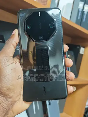 New Huawei Mate 60 Pro 1 TB Black