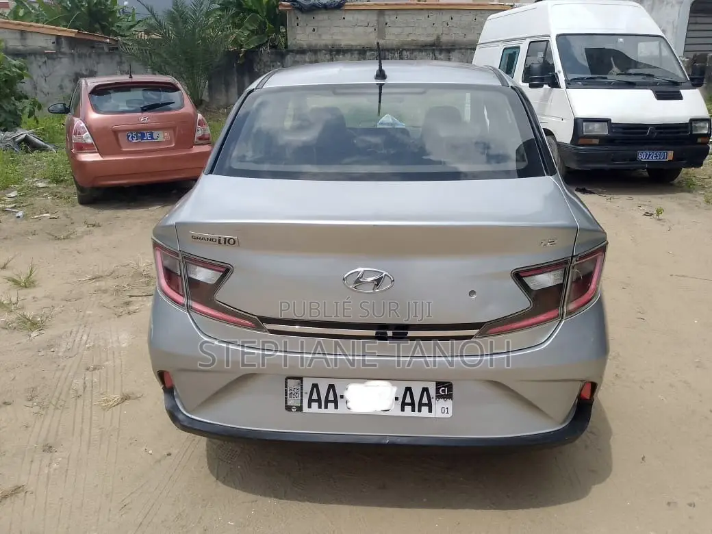 Hyundai I10 2023 Gris