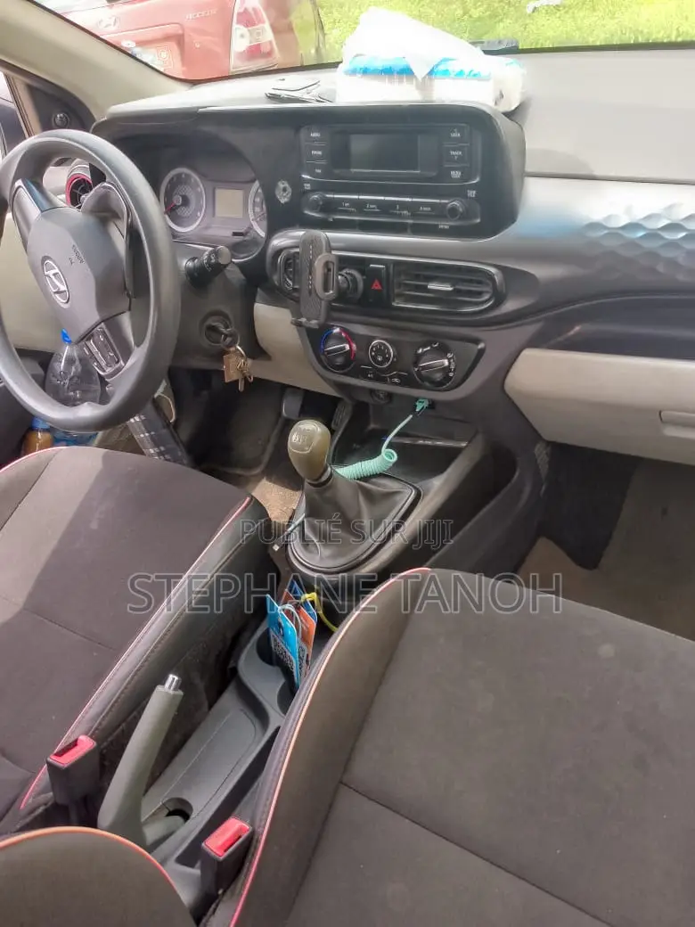 Hyundai I10 2023 Gris