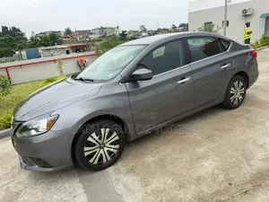 Nissan Sentra 2019 Gris