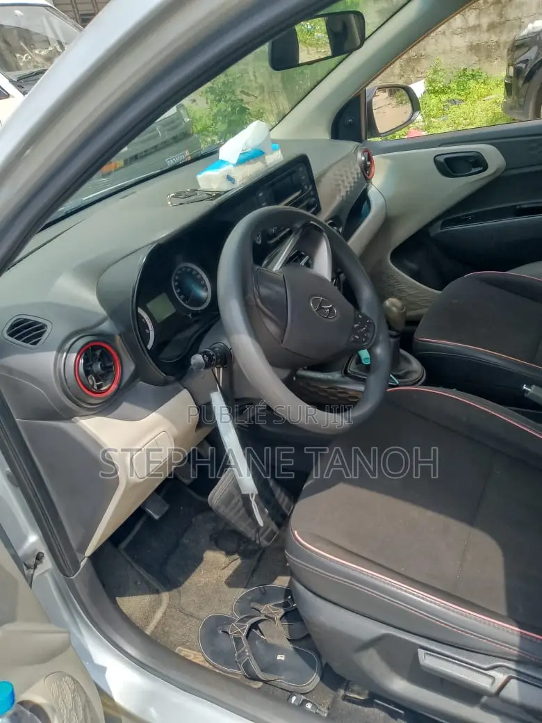 Hyundai I10 2023 Gris