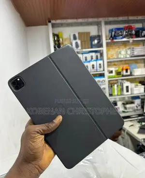 New Apple iPad 10.2 (2020) Wi-Fi 512 GO Black