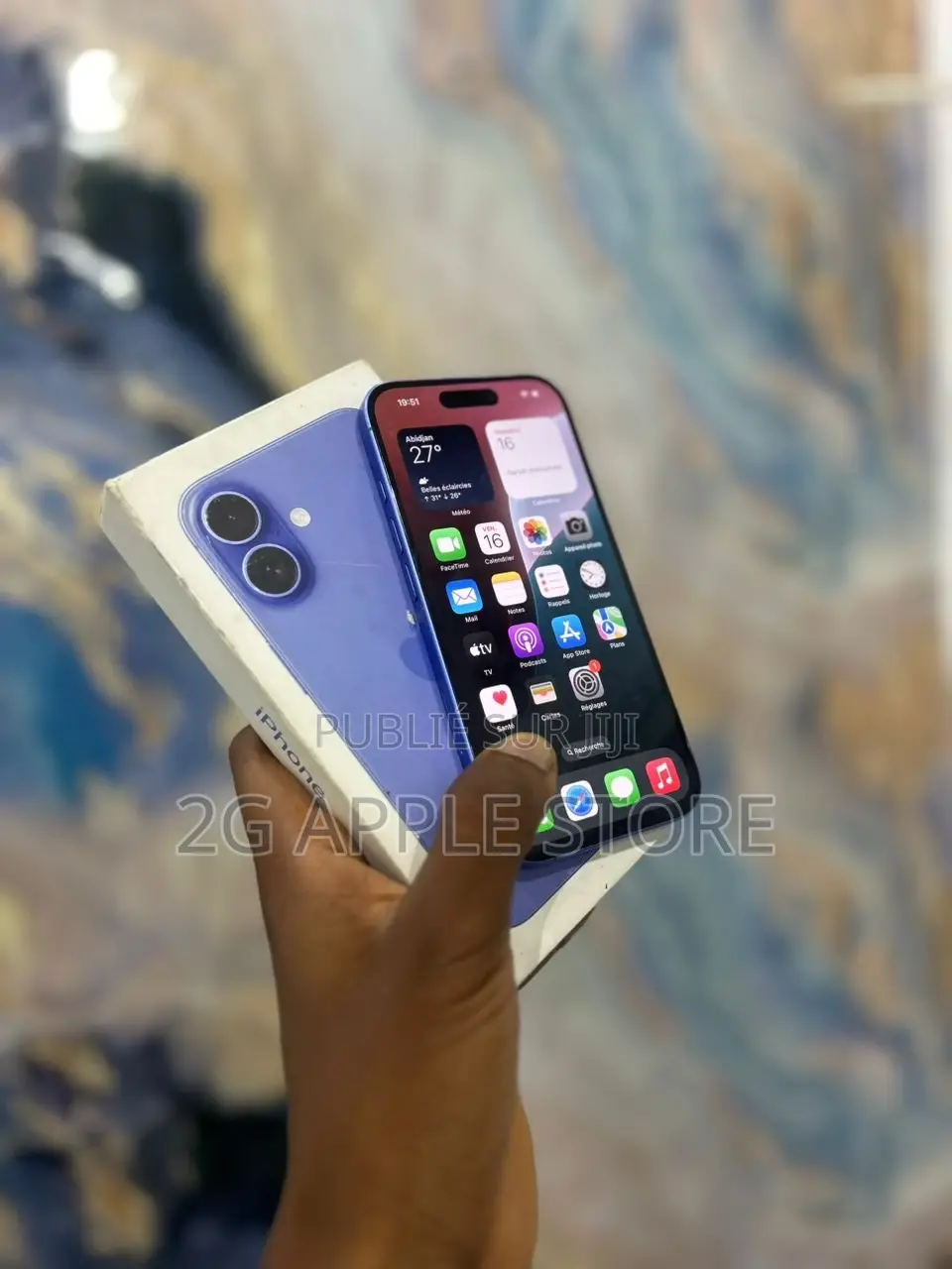 New Apple iPhone 16 128 GB Blue