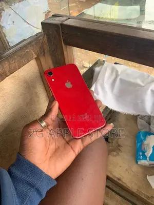 Apple iPhone XR 64 GB Rouge