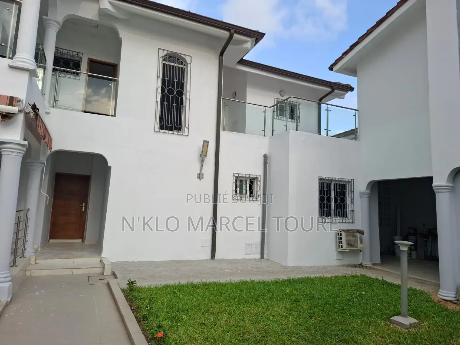 6chbre Duplex dans Duplex, Cocody à Louer