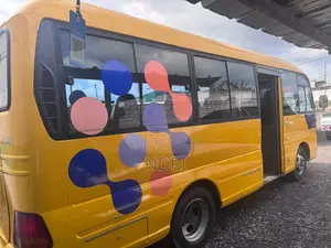 Hyundai Aero 2016 Jaune